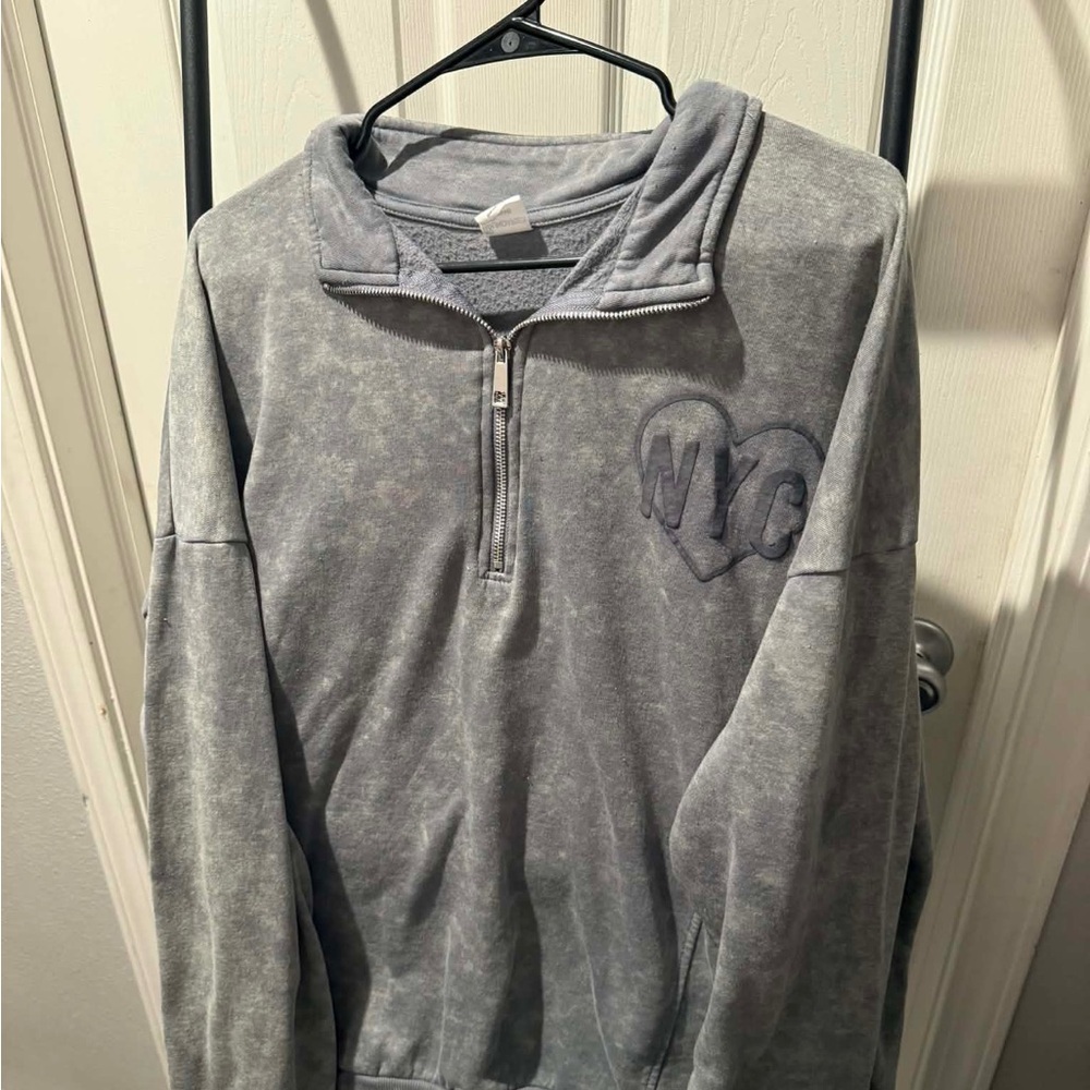 NYC Gray Half-Zip Pullover Sweatshirt